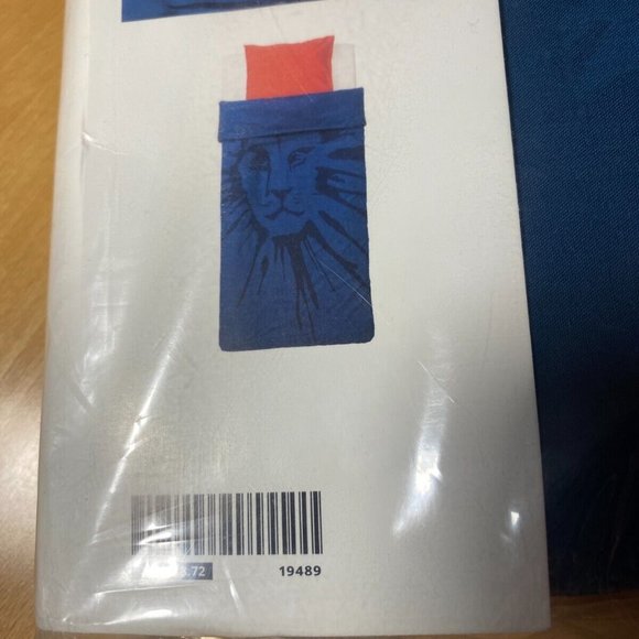 New  IKEA URSKOG Duvet Cover And Pillowcase(s) Lion/dark Blue Twin - 100% Cotton - Picture 4 of 5
